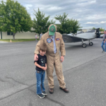 Col Urban and a new fan at Yakima